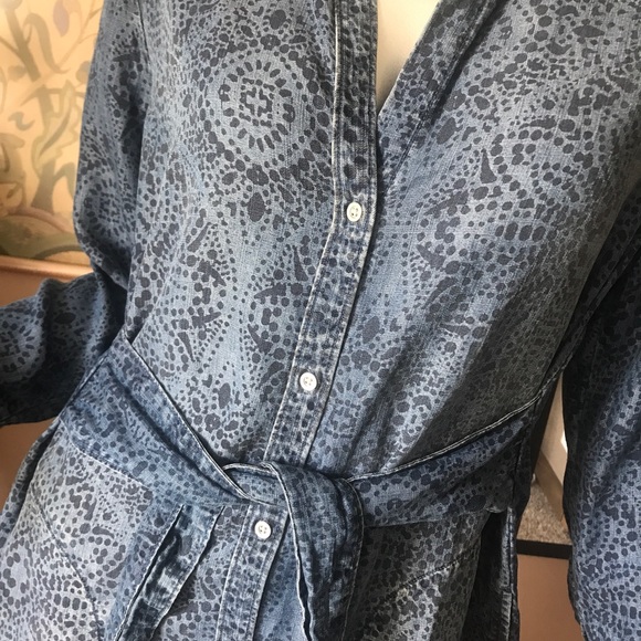 Cloth & Stone Anthropologie Medallion Print Chambray Tie Waist Shirt Dress Small - Picture 5 of 16